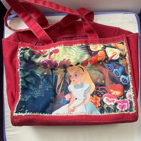 Disney Alice in Wonderland Tote - Picture 2 of 6